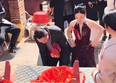 Tình yêu không biên giới giữa nữ Đại gia 52 tuổi với nam Bảo vệ 43 tuổi