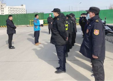 Công ty chối bỏ trách nhiệm khi nam bảo vệ đi làm sớm bị đột tử